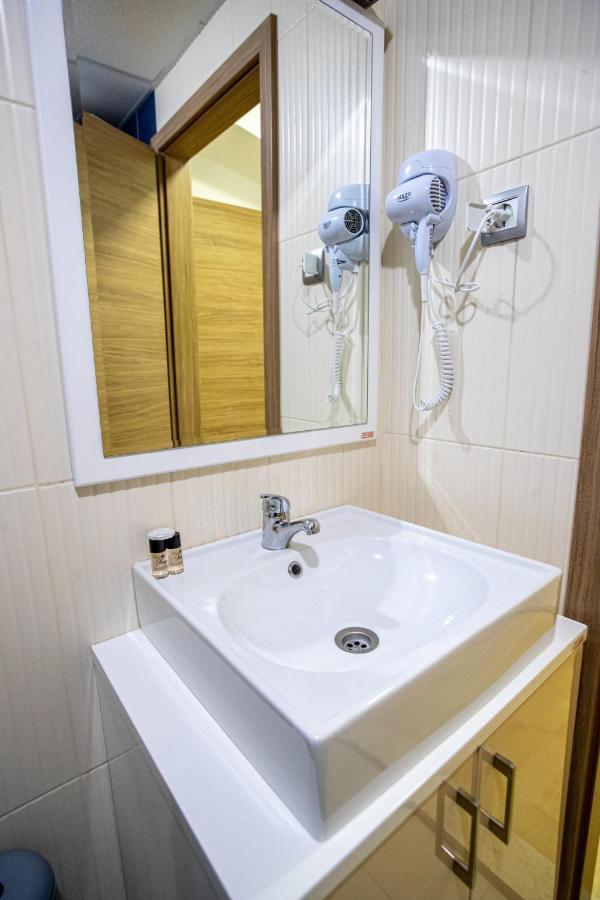 Park Queens Apartments أوهغيد المظهر الخارجي الصورة